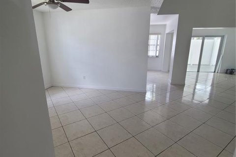 Villa ou maison à louer à Tampa, Floride: 3 chambres, 139.17 m2 № 1908431 - photo 18
