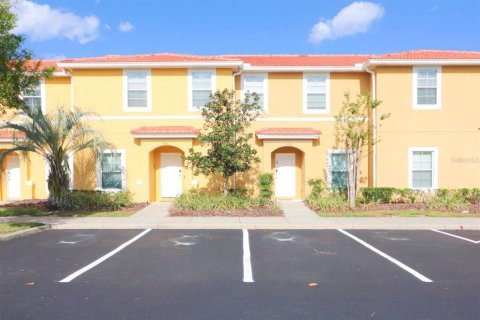 Townhouse in Kissimmee, Florida 2 bedrooms, 107.86 sq.m. № 1813105 - photo 1