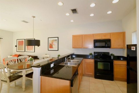 Townhouse in Kissimmee, Florida 2 bedrooms, 107.86 sq.m. № 1813105 - photo 9