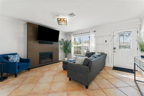 House in Sarasota, Florida 3 bedrooms, 132.85 sq.m. № 2427414 - photo 5