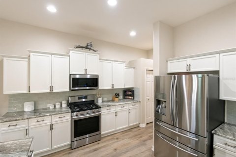Villa ou maison à vendre à Trinity, Floride: 4 chambres, 259.29 m2 № 2401080 - photo 6
