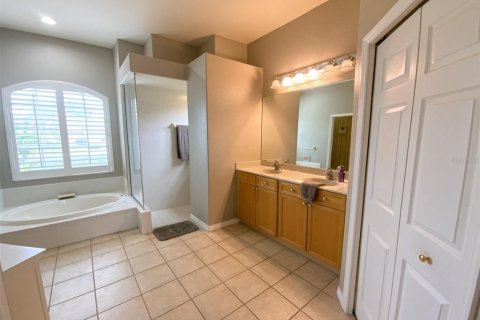 Villa ou maison à vendre à Trinity, Floride: 4 chambres, 259.29 m2 № 2401080 - photo 25