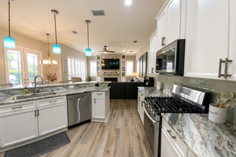 Villa ou maison à vendre à Trinity, Floride: 4 chambres, 259.29 m2 № 2401080 - photo 7