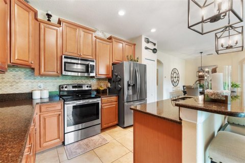 House in Clermont, Florida 3 bedrooms, 146.88 sq.m. № 1899054 - photo 10