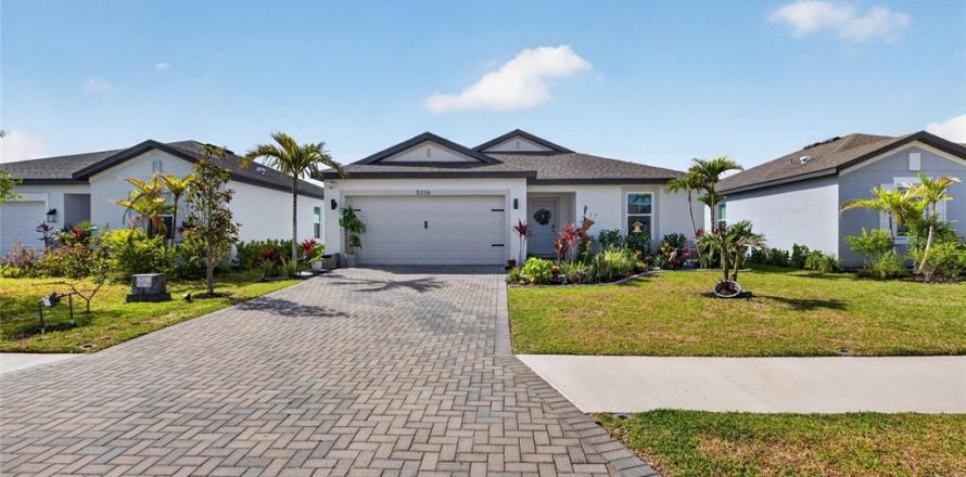 Casa en Palmetto, Florida 4 dormitorios, 178.74 m2 № 2233427