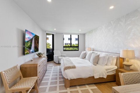 Condominio en venta en Key Biscayne, Florida, 4 dormitorios, 159.33 m2 № 1993663 - foto 11