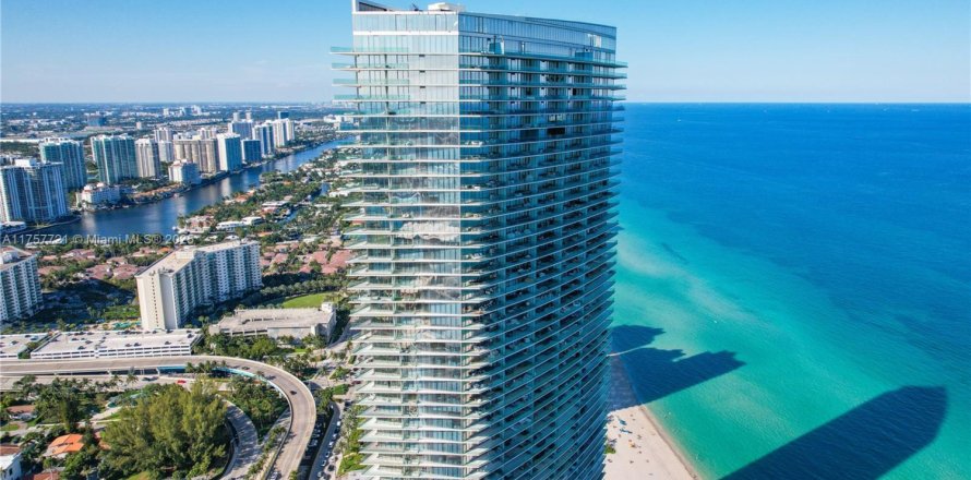 Condo in Sunny Isles Beach, Florida, 3 bedrooms  № 1503095