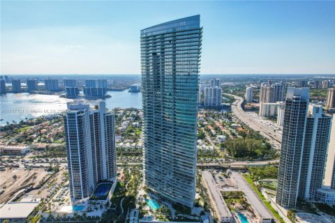 Condo in Sunny Isles Beach, Florida, 3 bedrooms  № 1503095 - photo 3