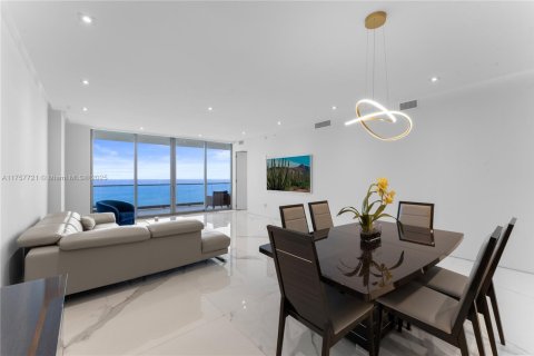 Condo in Sunny Isles Beach, Florida, 3 bedrooms  № 1503095 - photo 17