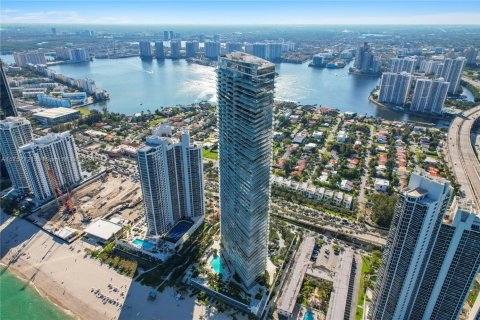 Condo in Sunny Isles Beach, Florida, 3 bedrooms  № 1503095 - photo 5
