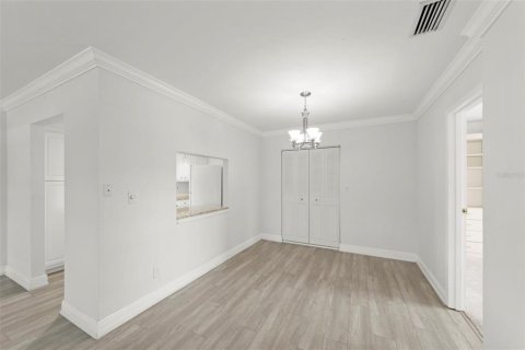 Condo in Fort Myers Beach, Florida, 2 bedrooms № 2384000 - photo 17