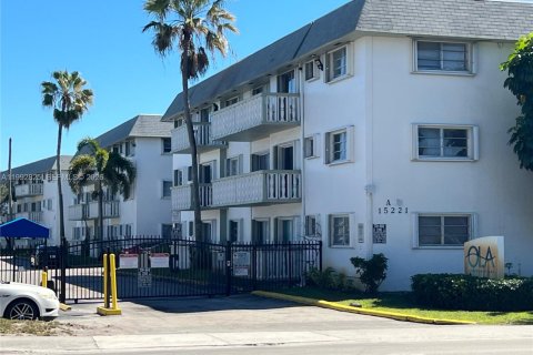 Condominio en alquiler en Miami, Florida, 2 dormitorios, 85.47 m2 № 2056718 - foto 21