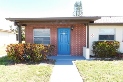 House in Clearwater, Florida 1 bedroom, 55.74 sq.m. № 1526477 - photo 1
