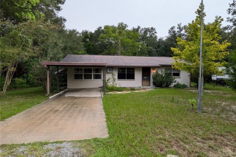 Villa ou maison à Dunnellon, Floride 3 chambres, 89.93 m2 № 2096078