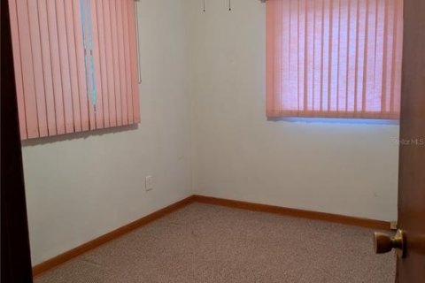 Villa ou maison à louer à Dunnellon, Floride: 3 chambres, 89.93 m2 № 2096078 - photo 6