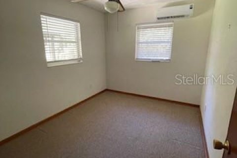 Villa ou maison à louer à Dunnellon, Floride: 3 chambres, 89.93 m2 № 2096078 - photo 7