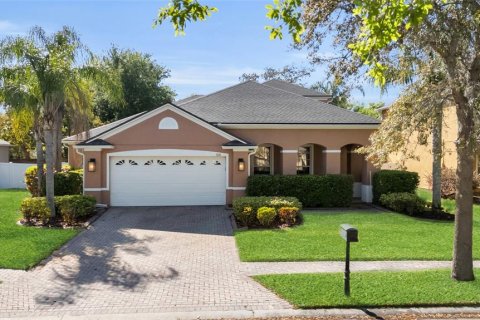 Casa en venta en Orlando, Florida, 5 dormitorios, 261.24 m2 № 1588773 - foto 1
