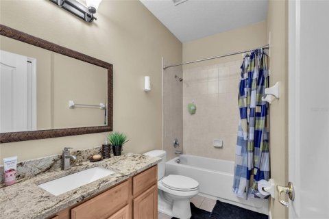 Casa en venta en Orlando, Florida, 5 dormitorios, 261.24 m2 № 1588773 - foto 21