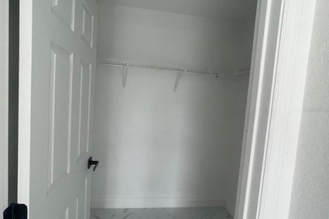 House in Ocala, Florida 2 bedrooms, 97.55 sq.m. № 2232150 - photo 12