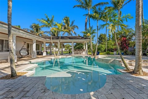 Casa en venta en Homestead, Florida, 6 dormitorios, 391.4 m2 № 1949551 - foto 20