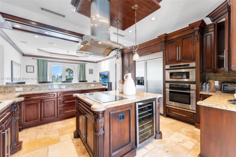 Casa en venta en Homestead, Florida, 6 dormitorios, 391.4 m2 № 1949551 - foto 6