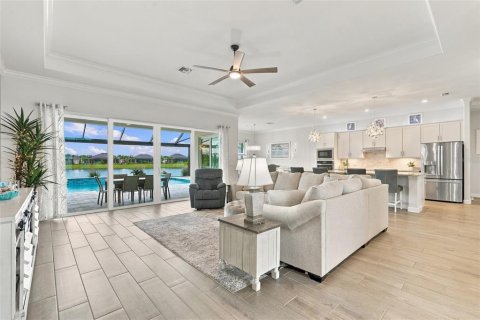 Villa ou maison à vendre à Punta Gorda, Floride: 3 chambres, 247.86 m2 № 2408843 - photo 6