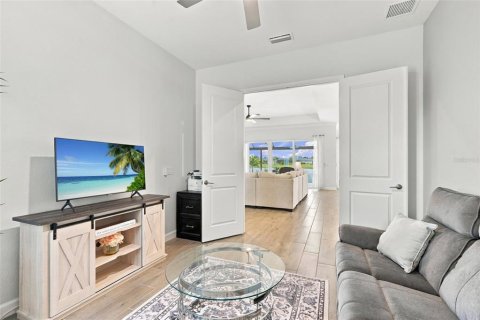 Villa ou maison à vendre à Punta Gorda, Floride: 3 chambres, 247.86 m2 № 2408843 - photo 19