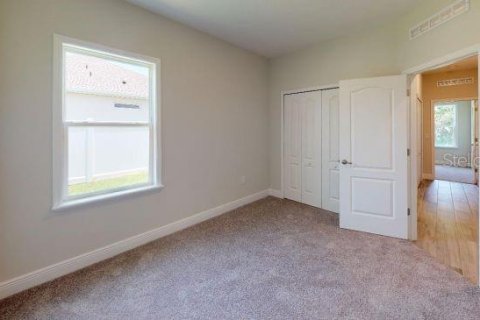 House in Edgewater, Florida 4 bedrooms, 172.43 sq.m. № 1130421 - photo 9