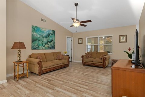 Villa ou maison à vendre à Citrus Springs, Floride: 3 chambres, 170.75 m2 № 2127456 - photo 6
