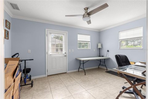 House in The Villages, Florida 3 bedrooms, 162.76 sq.m. № 1815626 - photo 12