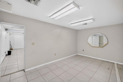 Immobilier commercial à vendre à Oakland Park, Floride № 2387028 - photo 22