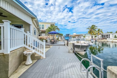 Villa ou maison à vendre à Marathon, Floride: 3 chambres, 122.63 m2 № 2020546 - photo 5