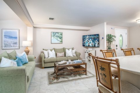 Villa ou maison à vendre à Marathon, Floride: 3 chambres, 122.63 m2 № 2020546 - photo 14