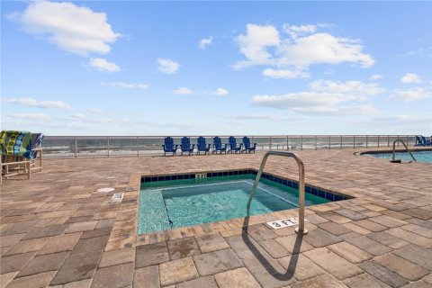 Condo in Daytona Beach, Florida, 3 bedrooms  № 1614013 - photo 26