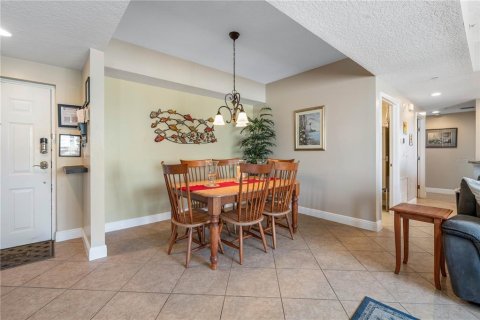 Condo in Daytona Beach, Florida, 3 bedrooms  № 1614013 - photo 8