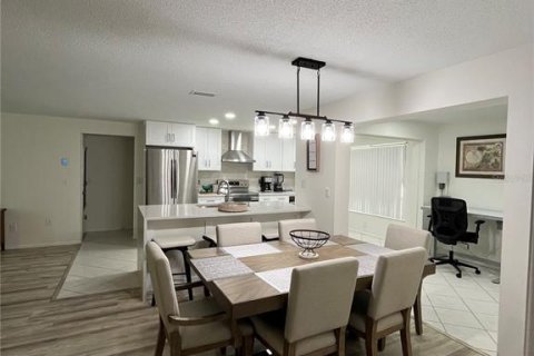 House in Venice, Florida 3 bedrooms, 138.33 sq.m. № 1371806 - photo 9