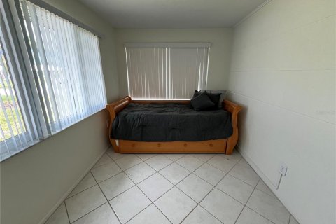 House in Venice, Florida 3 bedrooms, 138.33 sq.m. № 1371806 - photo 29