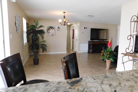 Casa en venta en Holiday, Florida, 2 dormitorios, 86.96 m2 № 1918426 - foto 6