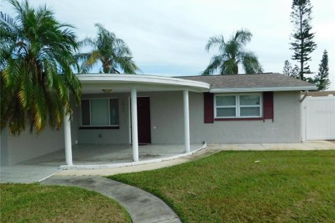 Casa en venta en Holiday, Florida, 2 dormitorios, 86.96 m2 № 1918426 - foto 2