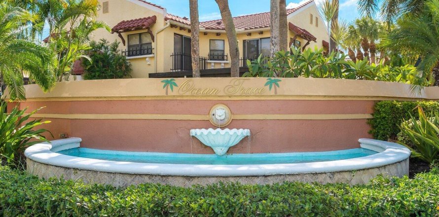 Condo in Juno Beach, Florida, 2 bedrooms № 1093360