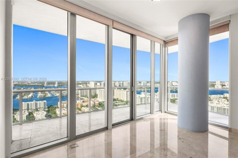Condo in Sunny Isles Beach, Florida, 4 bedrooms  № 2069577 - photo 26