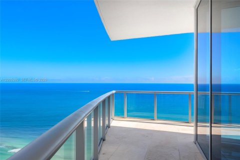 Condo in Sunny Isles Beach, Florida, 4 bedrooms  № 2069577 - photo 4