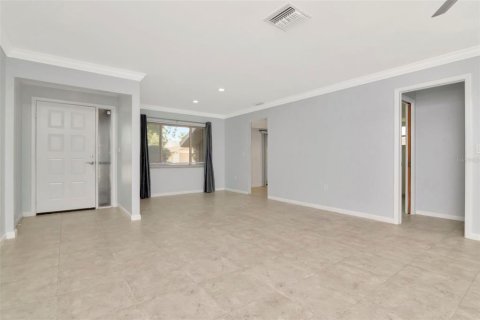 Casa en venta en New Port Richey, Florida, 2 dormitorios, 116.59 m2 № 1808590 - foto 14