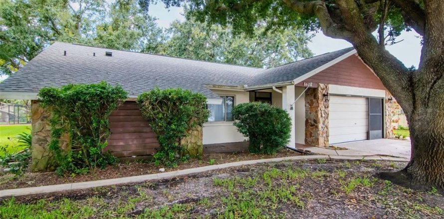 Casa en New Port Richey, Florida 2 dormitorios, 116.59 m2 № 1808590