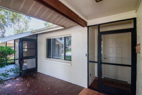 Casa en venta en New Port Richey, Florida, 2 dormitorios, 116.59 m2 № 1808590 - foto 3