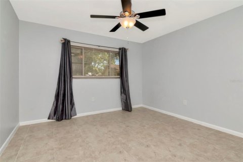 Casa en venta en New Port Richey, Florida, 2 dormitorios, 116.59 m2 № 1808590 - foto 20