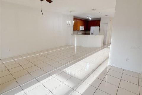 Adosado en alquiler en Winter Garden, Florida, 2 dormitorios, 125.14 m2 № 1909814 - foto 4