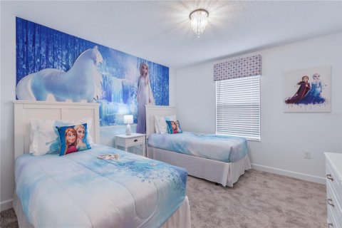 Townhouse in Davenport, Florida 4 bedrooms, 177.81 sq.m. № 2118467 - photo 15