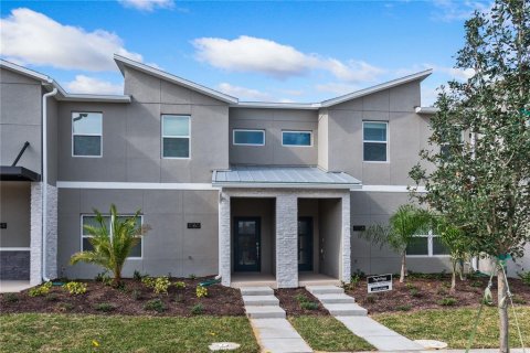 Touwnhouse à Davenport, Floride 4 chambres, 177.81 m2 № 2118467