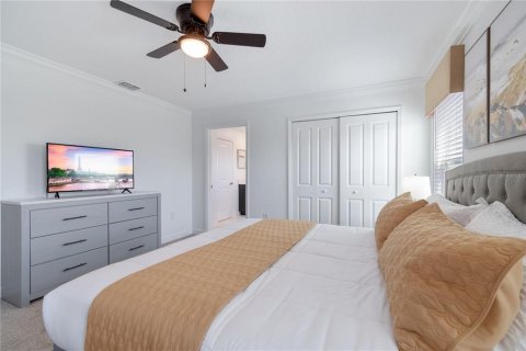 Townhouse in Davenport, Florida 4 bedrooms, 177.81 sq.m. № 2118467 - photo 10